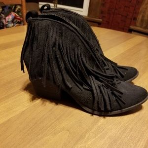 Black fringe booties
